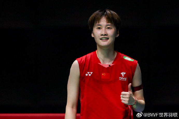 出明显的松 出明显的松