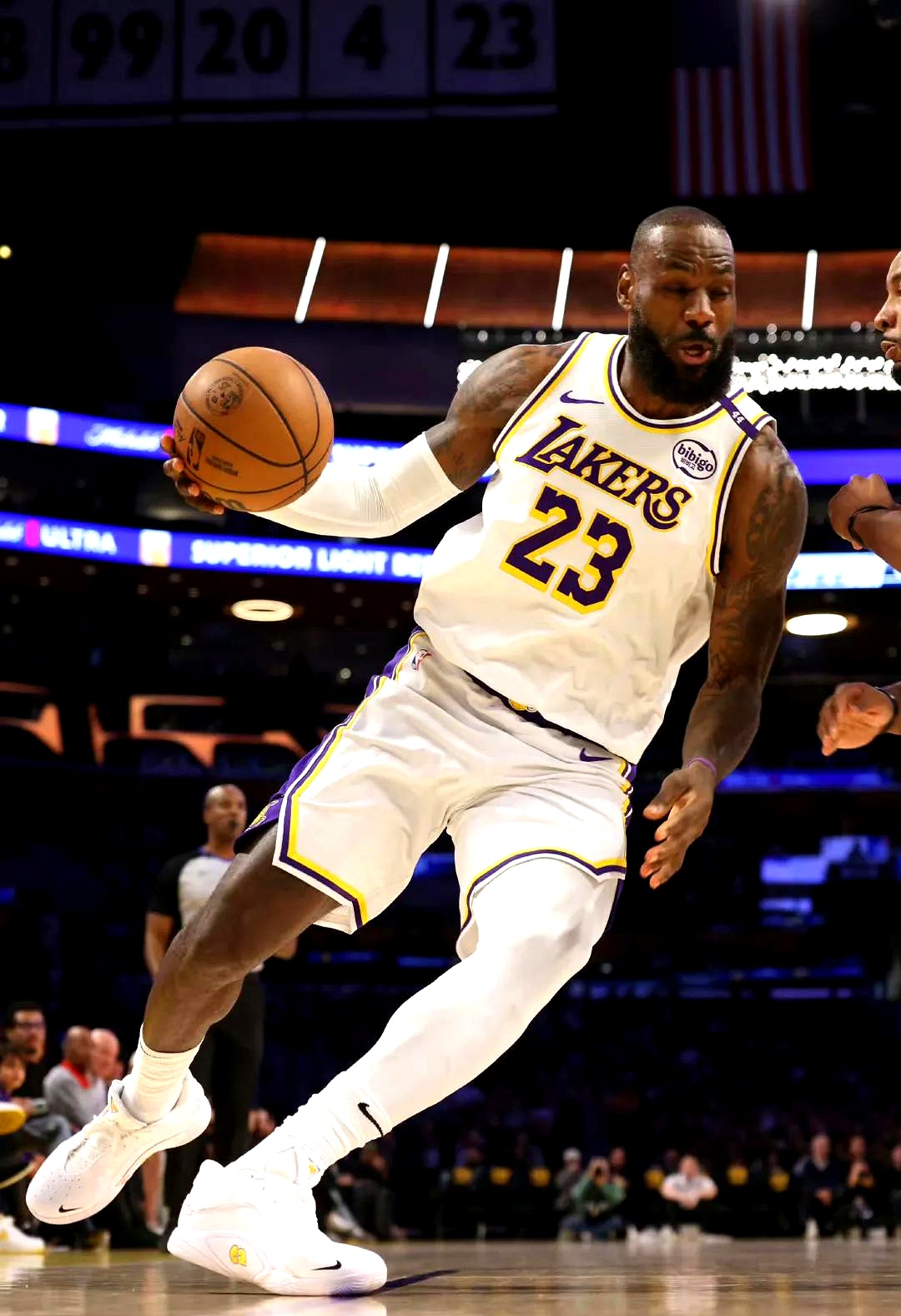 则把内野防 则把内野防